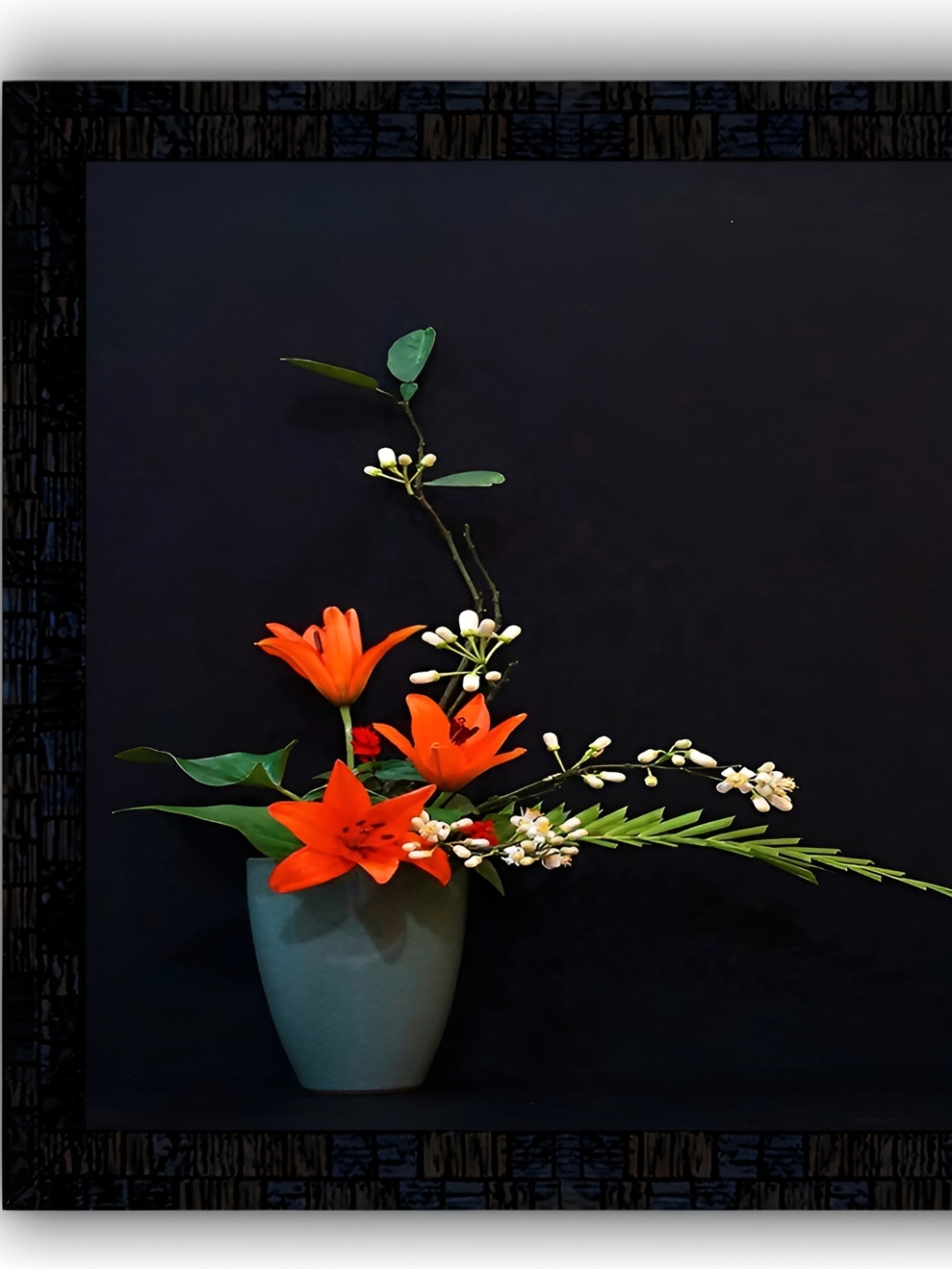 

PnF Black & Red Paper Floral and Botanical Wall Painting