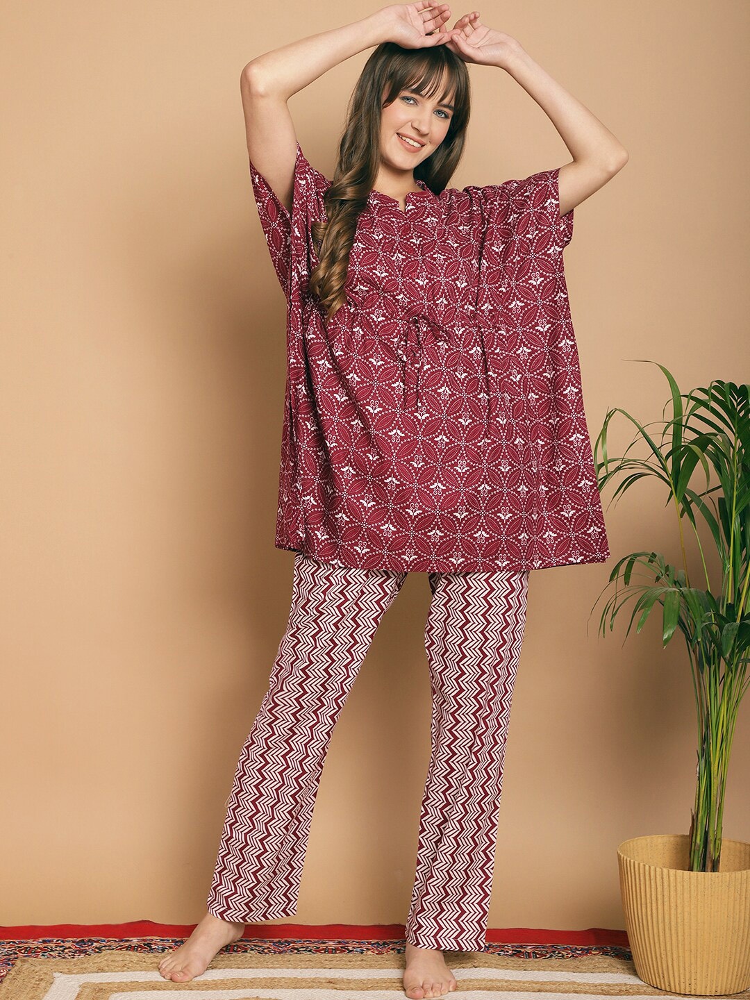 

Kanvin Ethnic Motifs Printed Pure Cotton Night Suit, Maroon