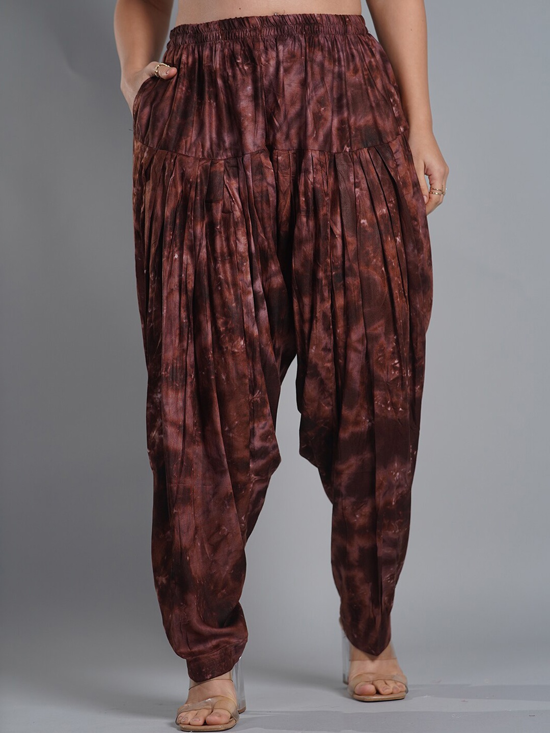 

LetsDressUp Women Tie-Dyed Pleated Salwar, Coffee brown