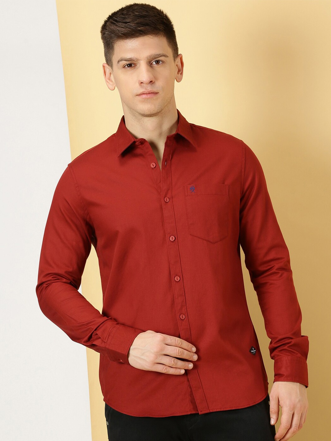 

Thomas Scott Standard Slim Fit Flannel Weave Pure Cotton Casual Shirt, Maroon