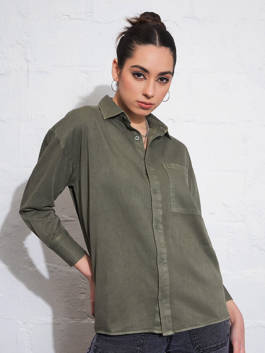 

SASSAFRAS Spread Collar Twill Weave Oversized Casual Shirt, Olive