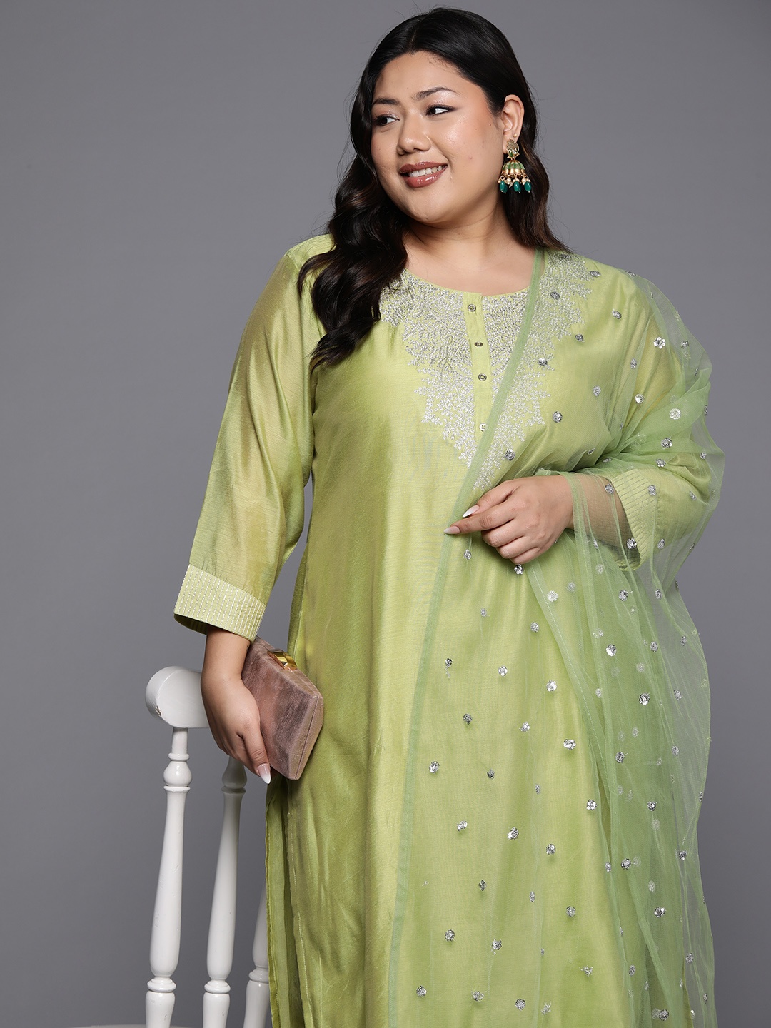 

Varanga Women Floral Yoke Design Regular Chanderi Silk Kurta with Trousers & With Dupatta, Green