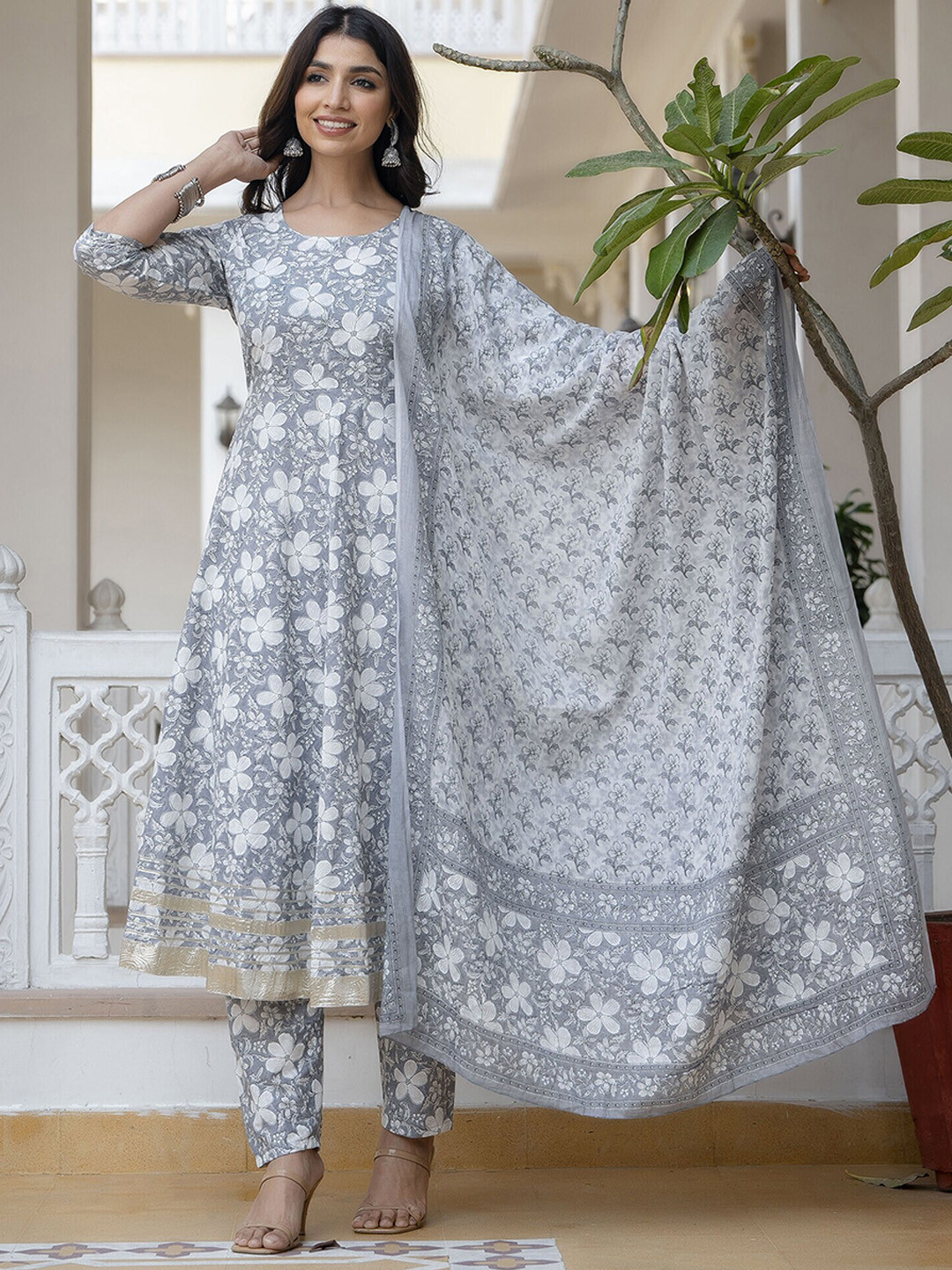 

Nayo Floral Printed Gotta Patti Pure Cotton Kurta With Trousers & Dupatta, Grey