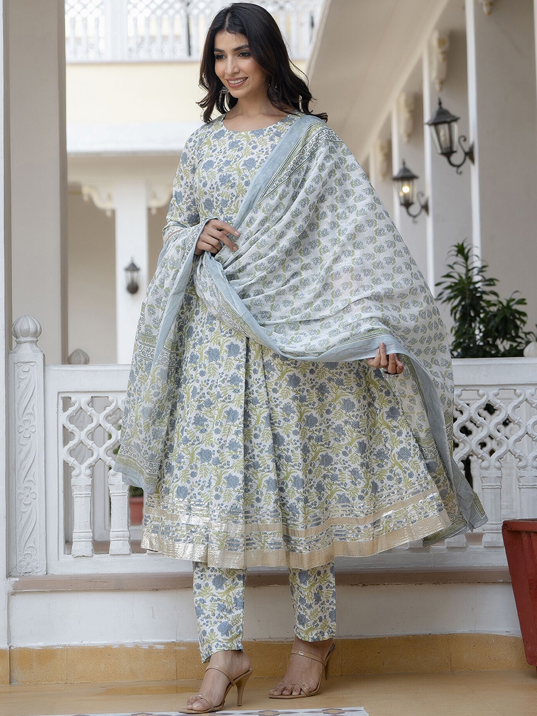 

Nayo Floral Printed Gotta Patti Pure Cotton Kurta With Trousers & Dupatta, Off white