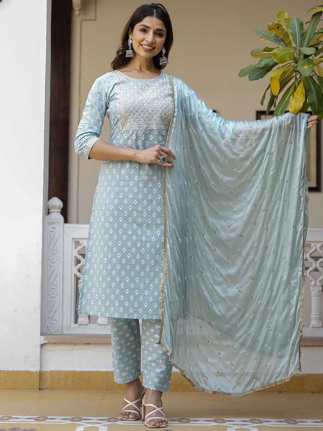 

Nayo Floral Printed Embroidered Pure Cotton Kurta With Trousers & Dupatta, Blue