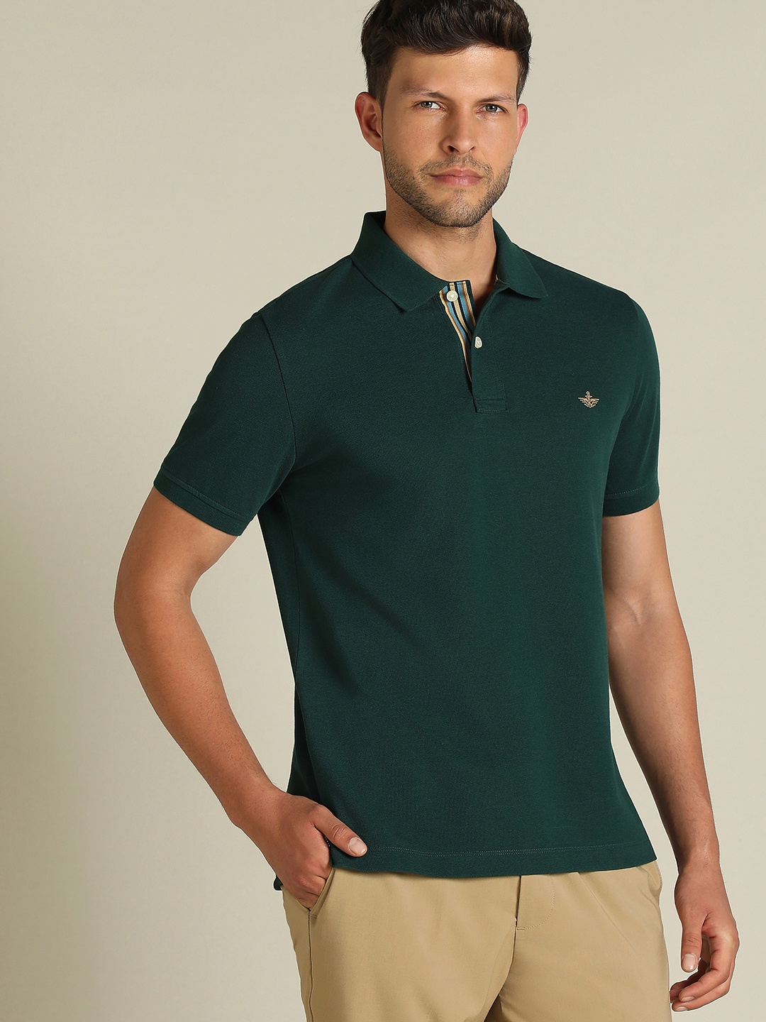 

Dockers Men Solid Polo Collar Classic Fit T-Shirt, Green