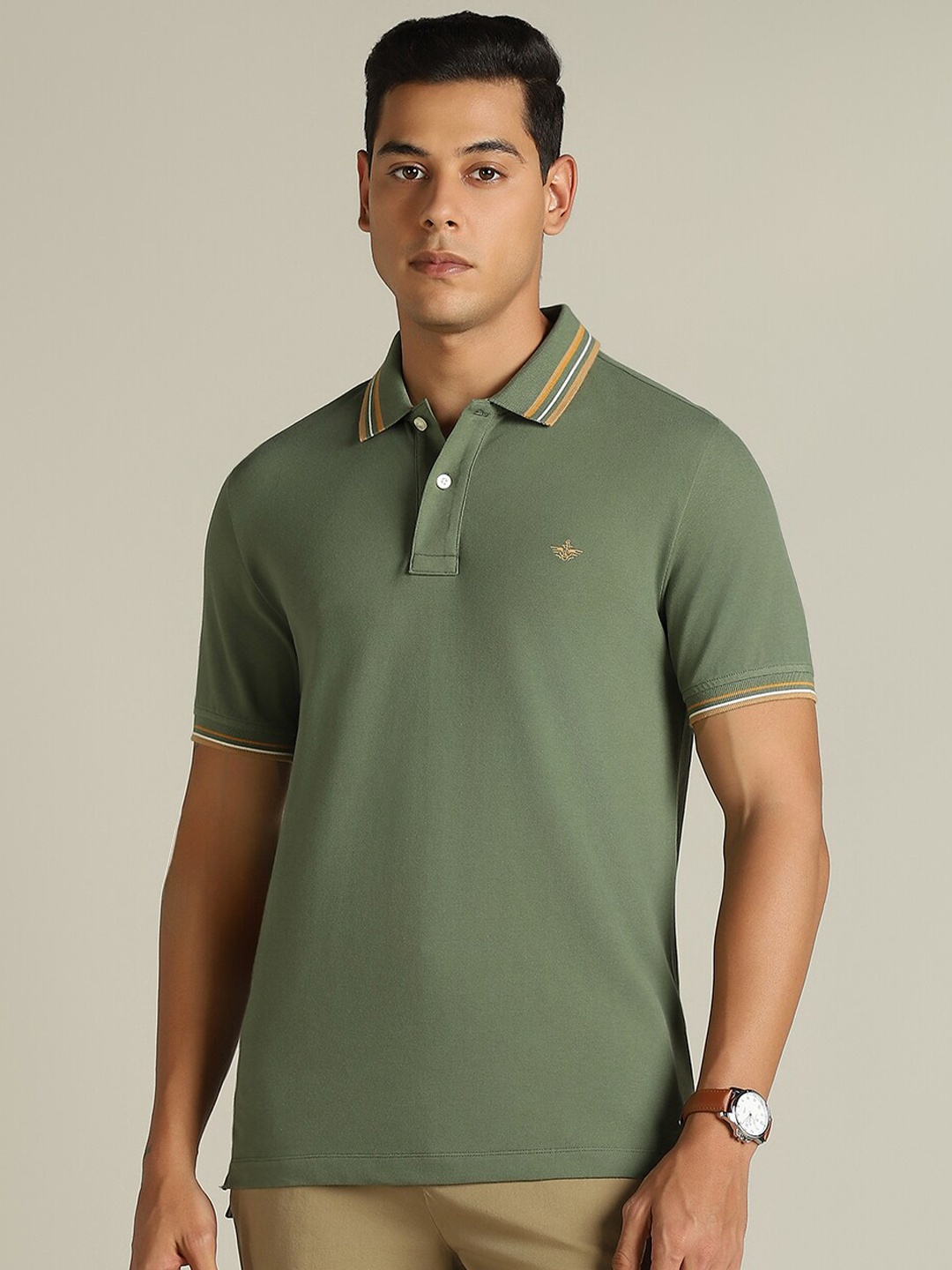 

Dockers Men Solid Polo Collar Classic Fit T-Shirt, Green