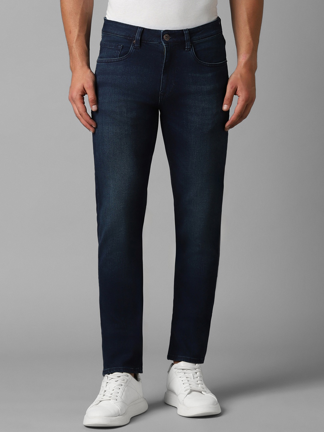 

Louis Philippe Jeans Men Mid-Rise Slim Fit Light Fade Pure Cotton Jeans, Navy blue