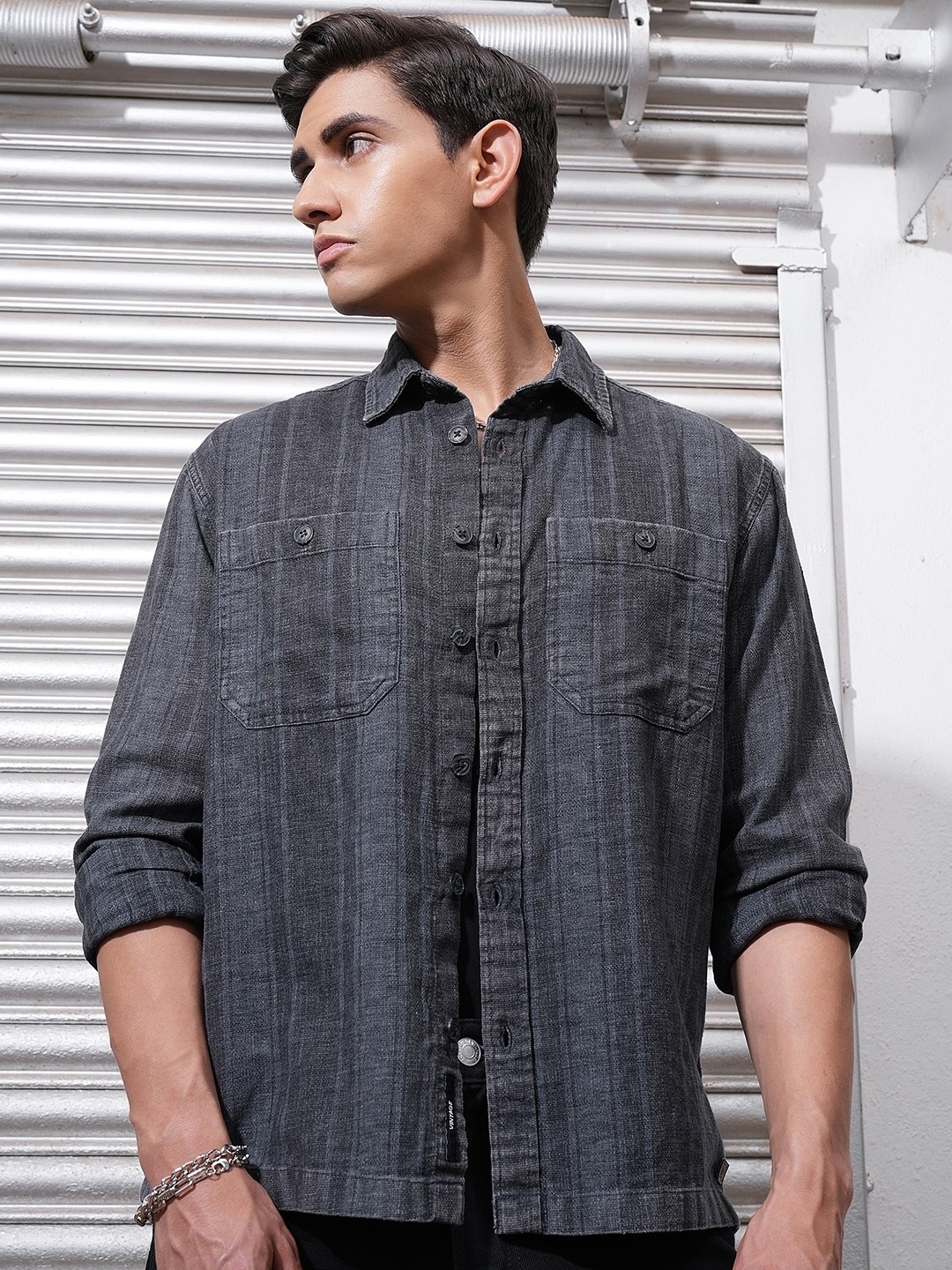 

LOCOMOTIVE Premium Greys Indigo Dobby Textured Striped Utility Pocket Overshirt, Grey