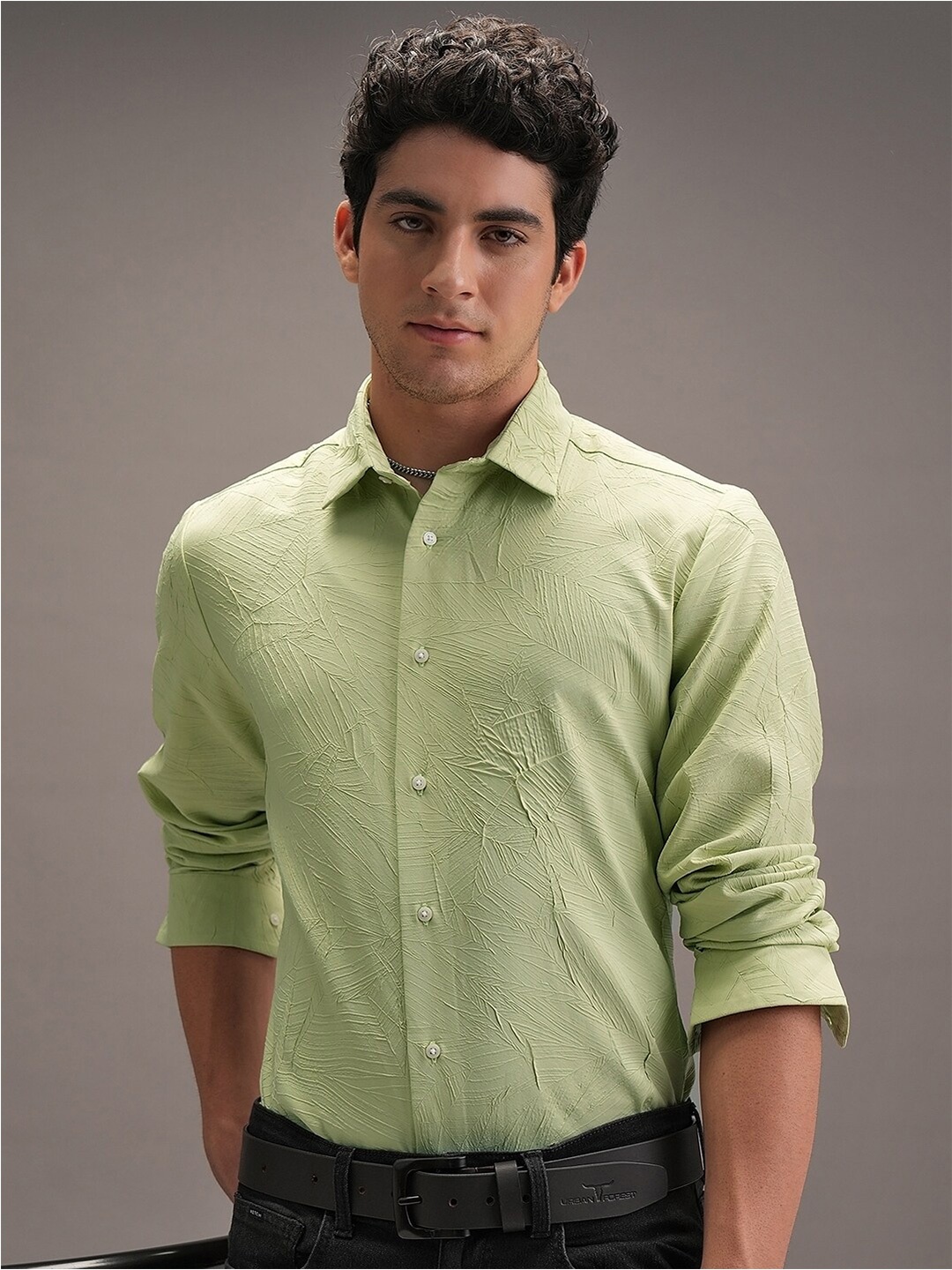 

LOCOMOTIVE Premium Men Luxe Wrinkle Textured Evening Party Shirt, Lime green