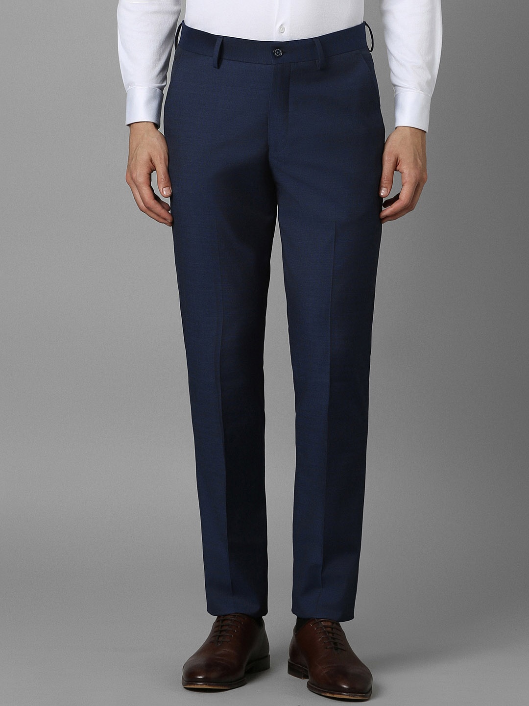 

Louis Philippe Men Slim Fit Formal Trousers, Navy blue
