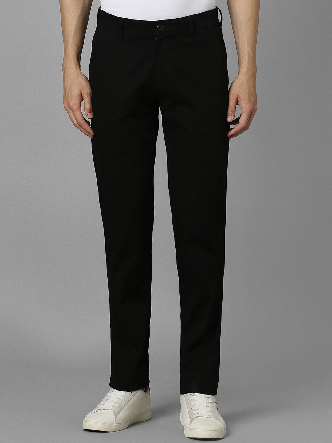 

Louis Philippe Sport Men Mid-Rise Slim Fit Trousers, Black