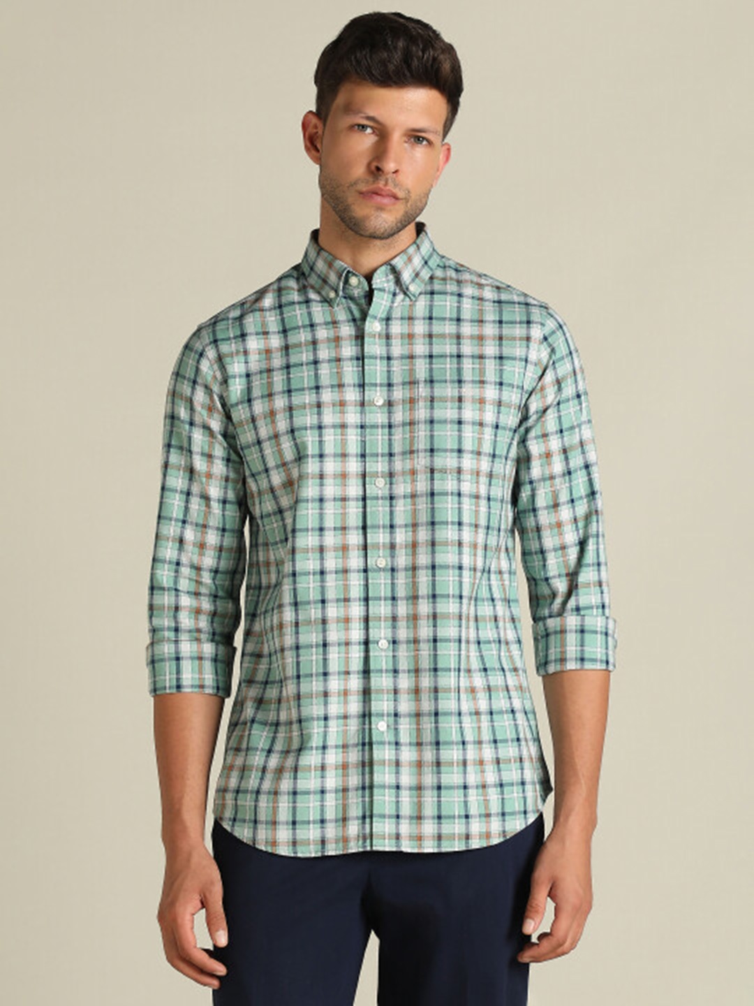 

Dockers Men Checked Classic Fit Shirt, Green