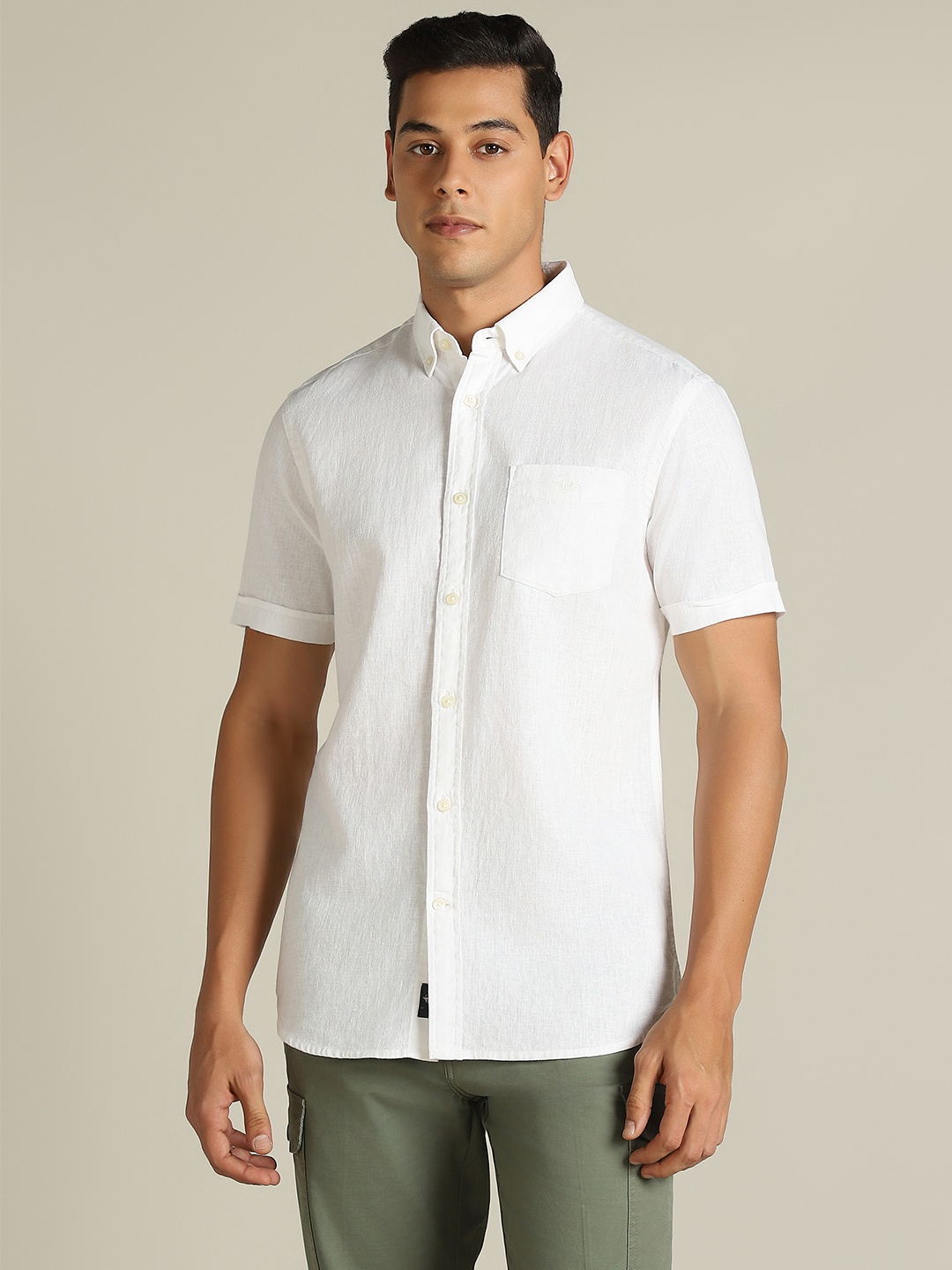 

Dockers Men Solid Classic Fit Shirt, White