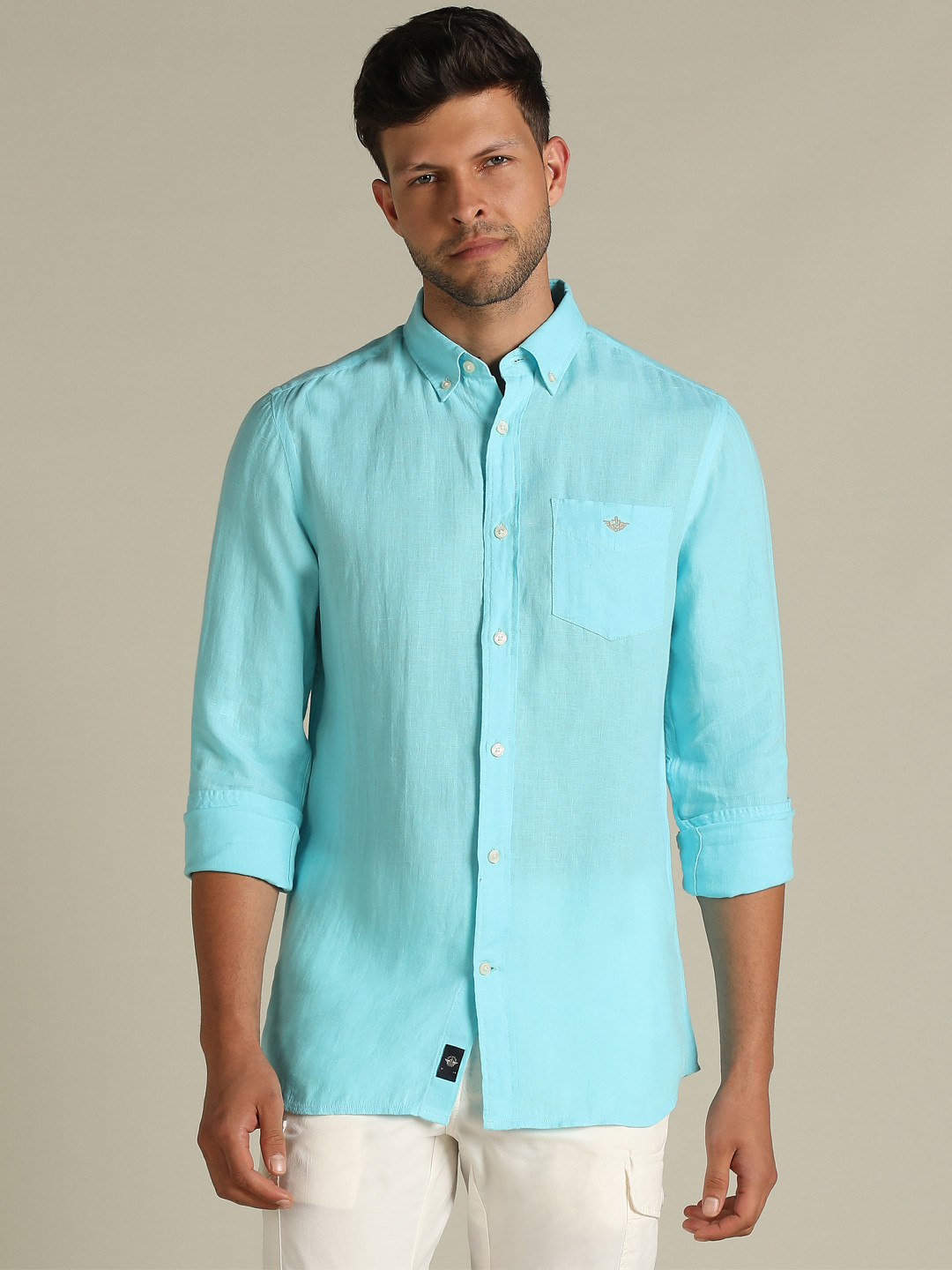 

Dockers Men Solid Classic Fit Shirt, Turquoise blue
