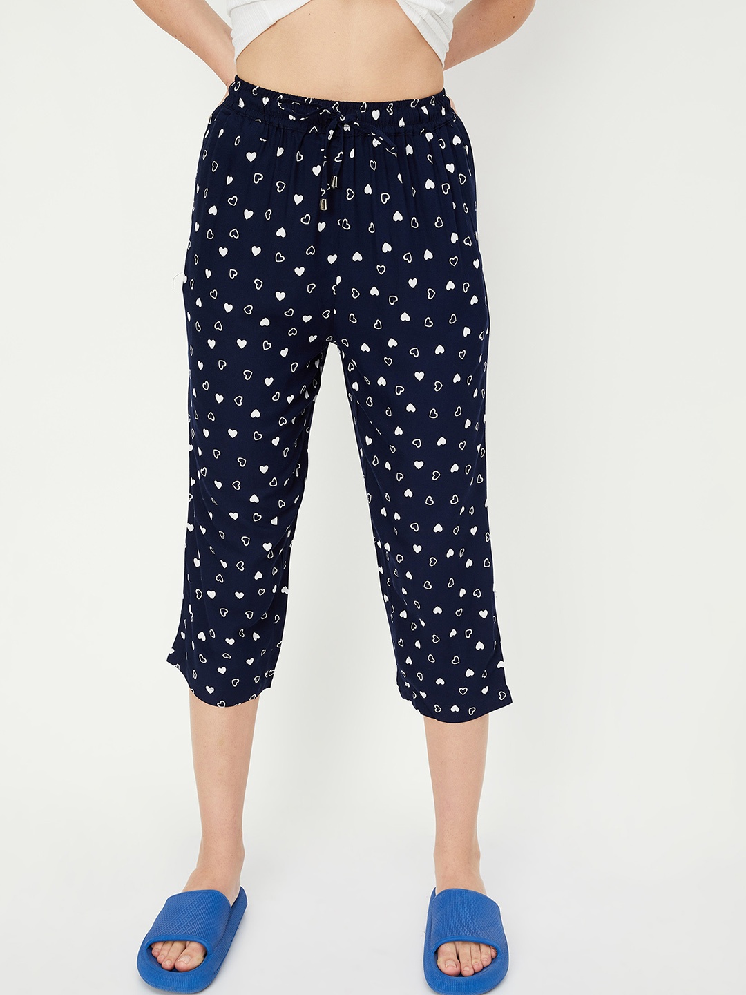 

max Women Printed Capris, Navy blue