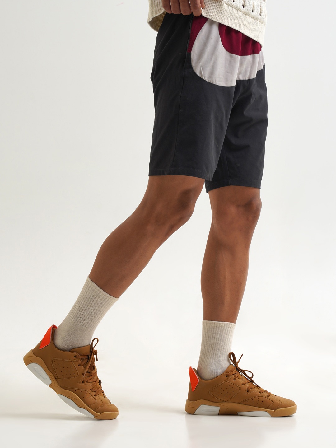 

adeboy Men Textured Sneakers, Tan