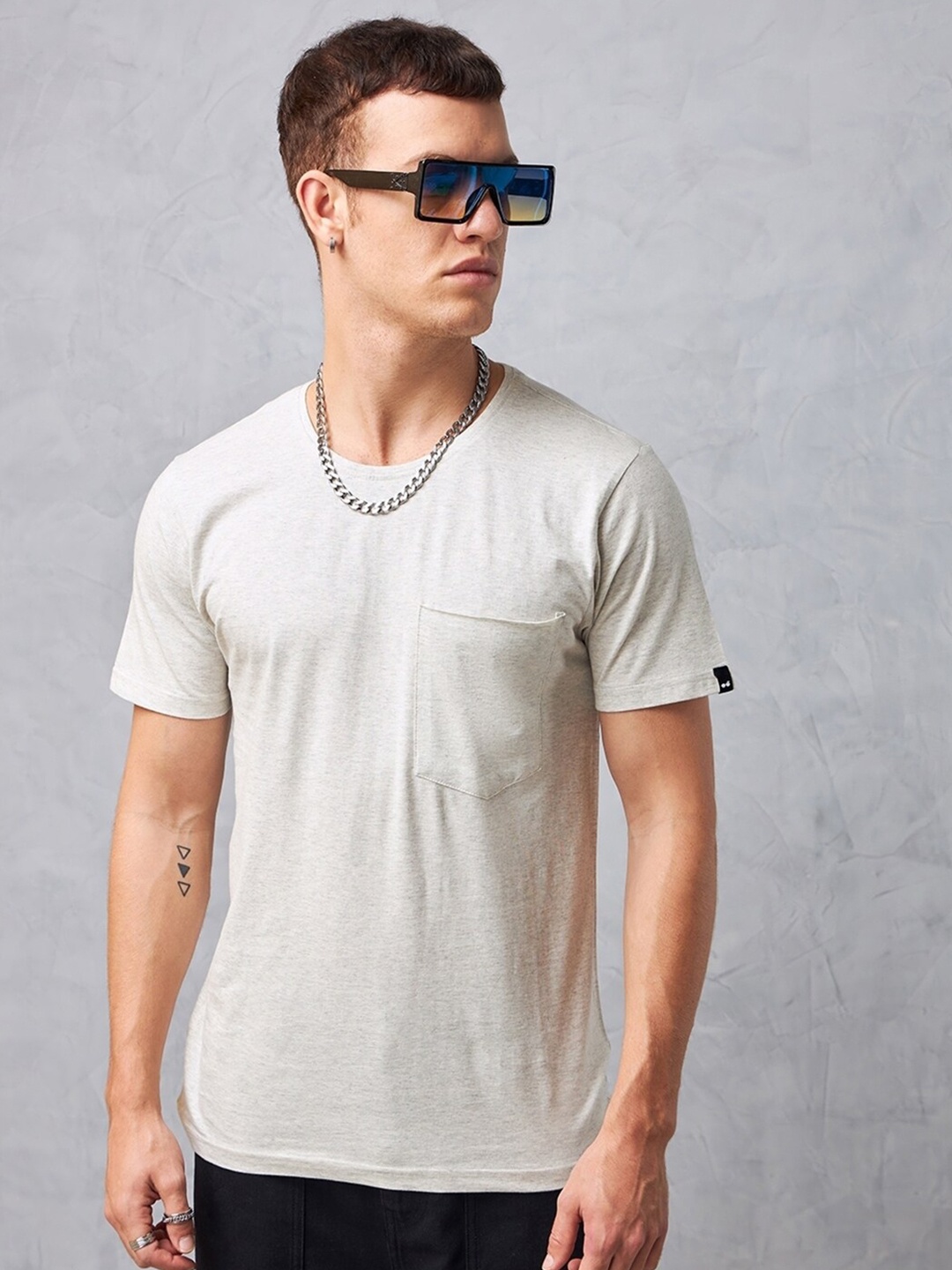 

Bewakoof Round Neck Cotton T-shirt, Grey