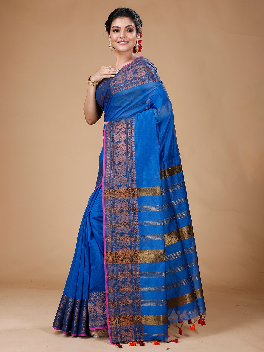 

SLAGHA Ethnic Zari Silk Cotton Saree, Turquoise blue