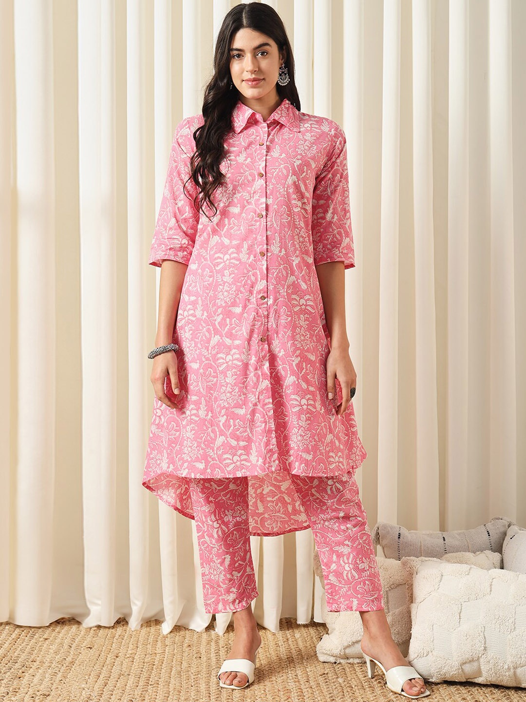 

KALINI Floral Printed Shirt Collar Pure Cotton Straight Kurta with Trousers, Pink