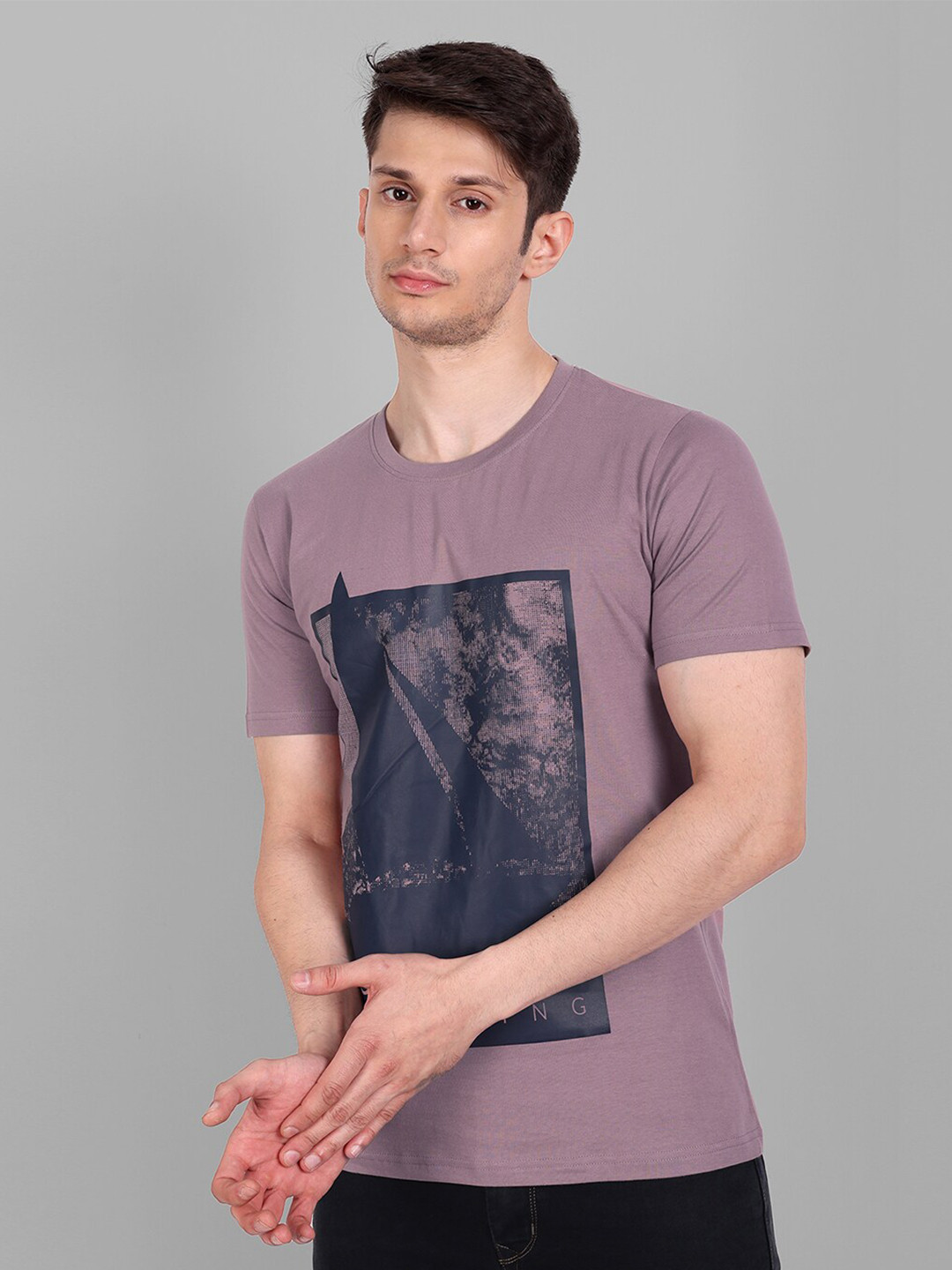 

TOMHIDDLE Typography Printed Pure Cotton T-shirt, Mauve