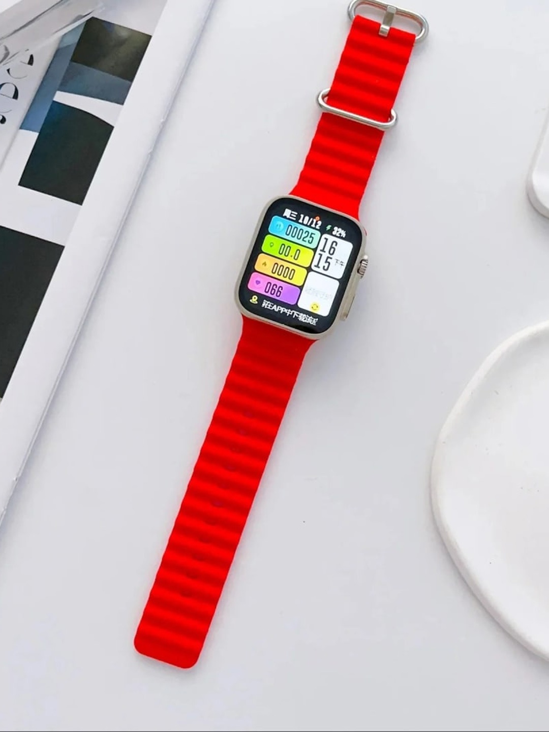 

PEEPERLY Unisex Silicone Smartwatch Strap, White