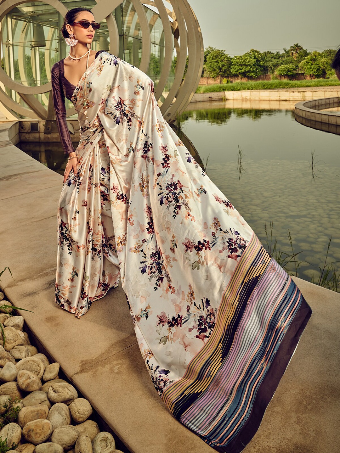 

ODETTE Floral Printed Satin Saree, White