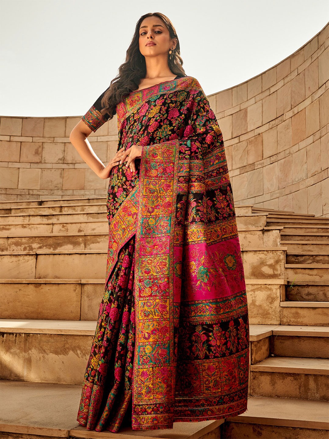 

ODETTE Floral Printed Silk Saree, Black