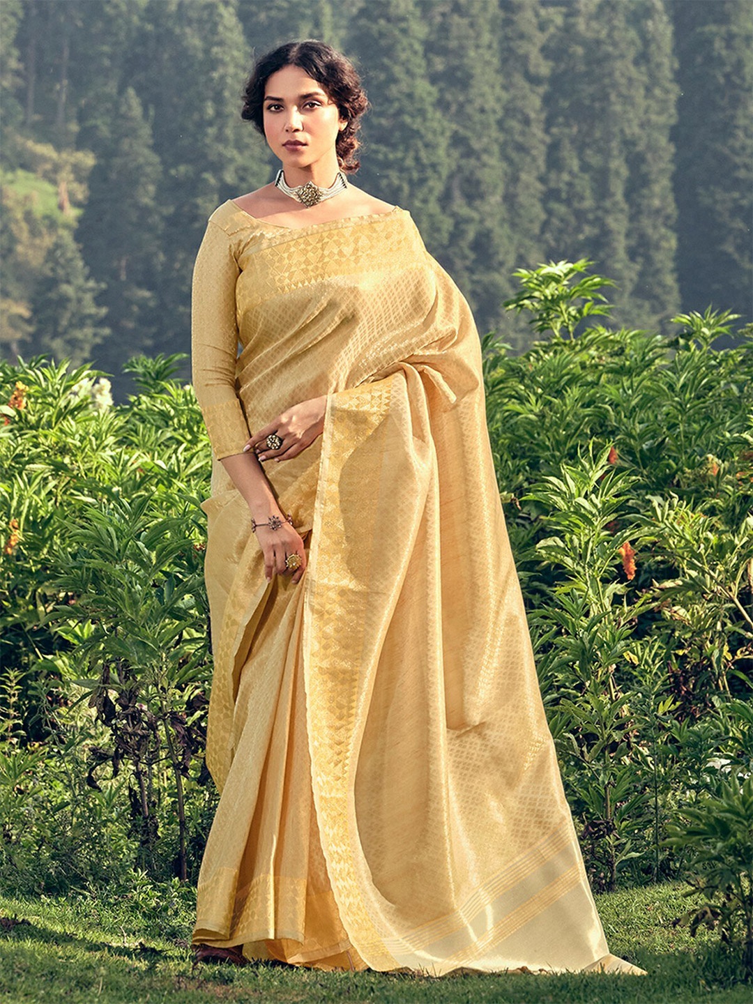 

ODETTE Ethnic Motifs Linen Saree, Yellow