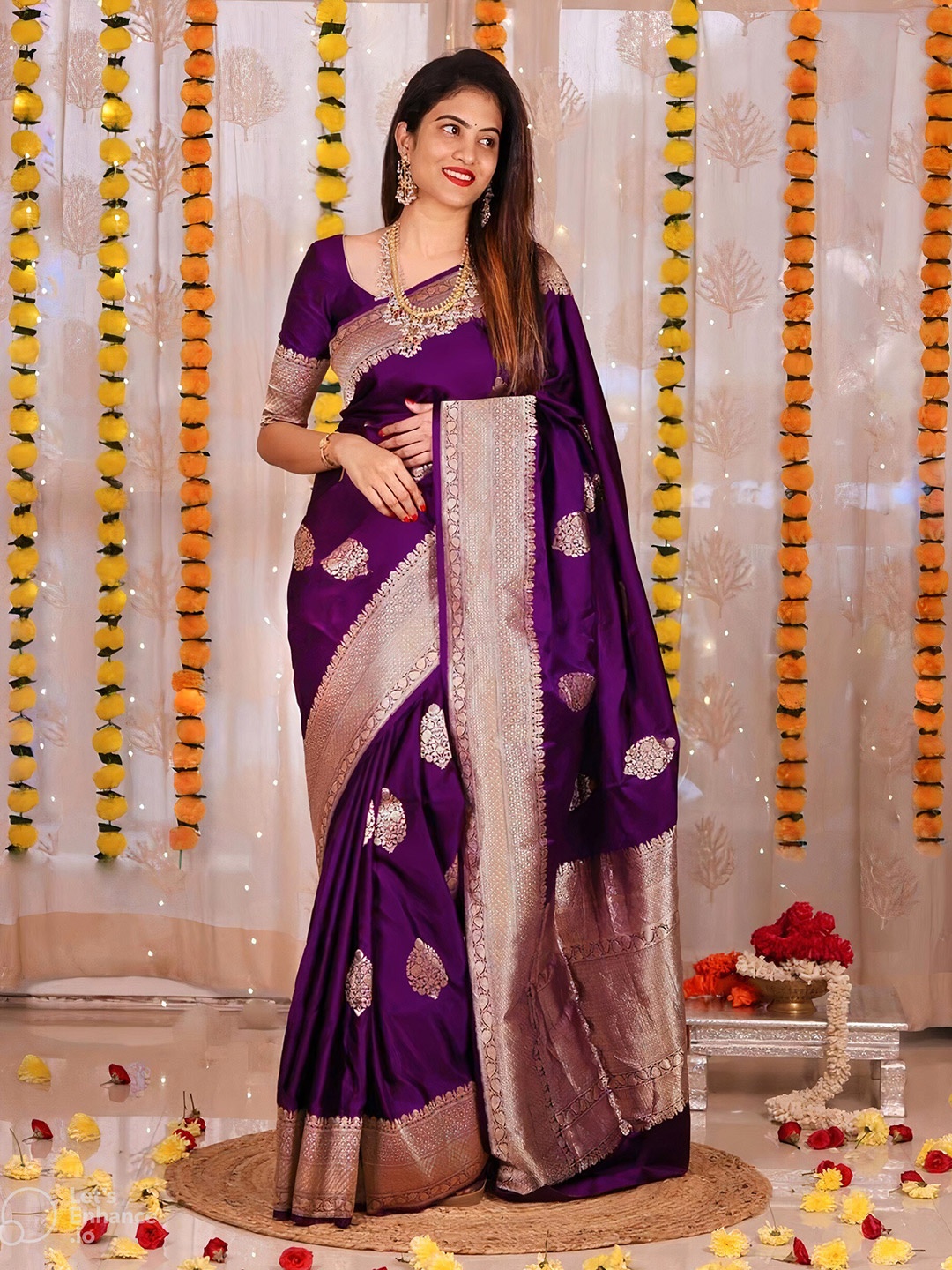 

HOLLYBEE TELLS Woven Design Zari Banarasi Saree, Purple