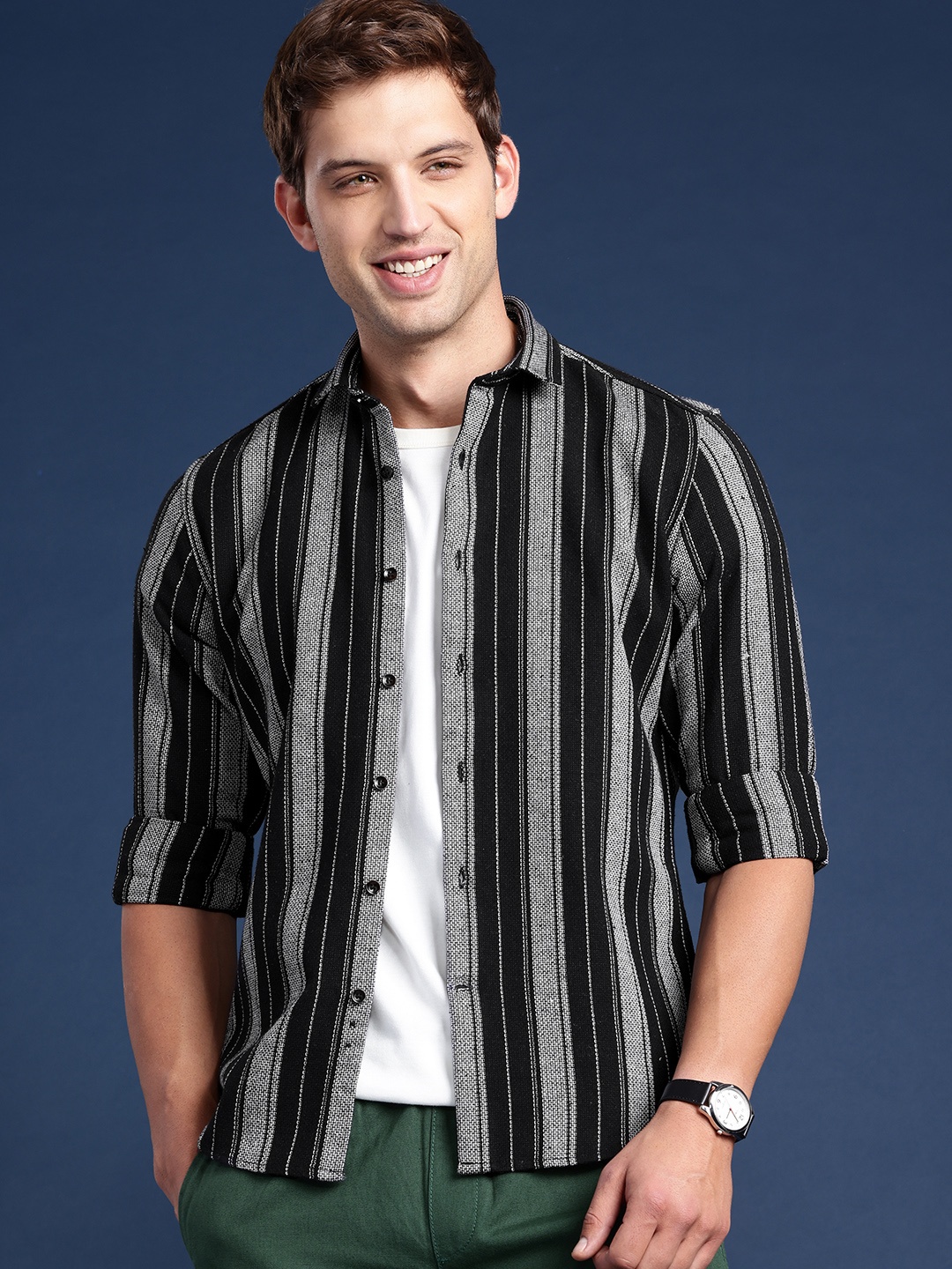 

Mast & Harbour Men Standard Striped Casual Shirt, Black