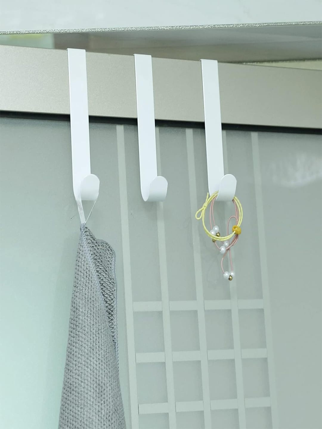 

Kuber Industries White 3 Pieces Over The Door Hanger
