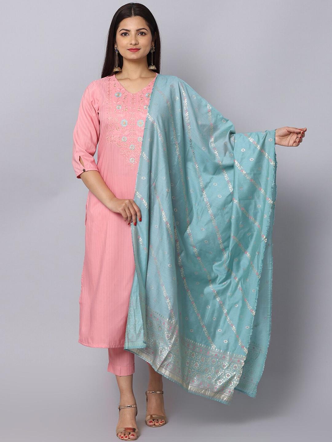 

Alena Ethnic Motifs Yoke Design Regular Thread Work Kurta with Trousers & Dupatta, Pink