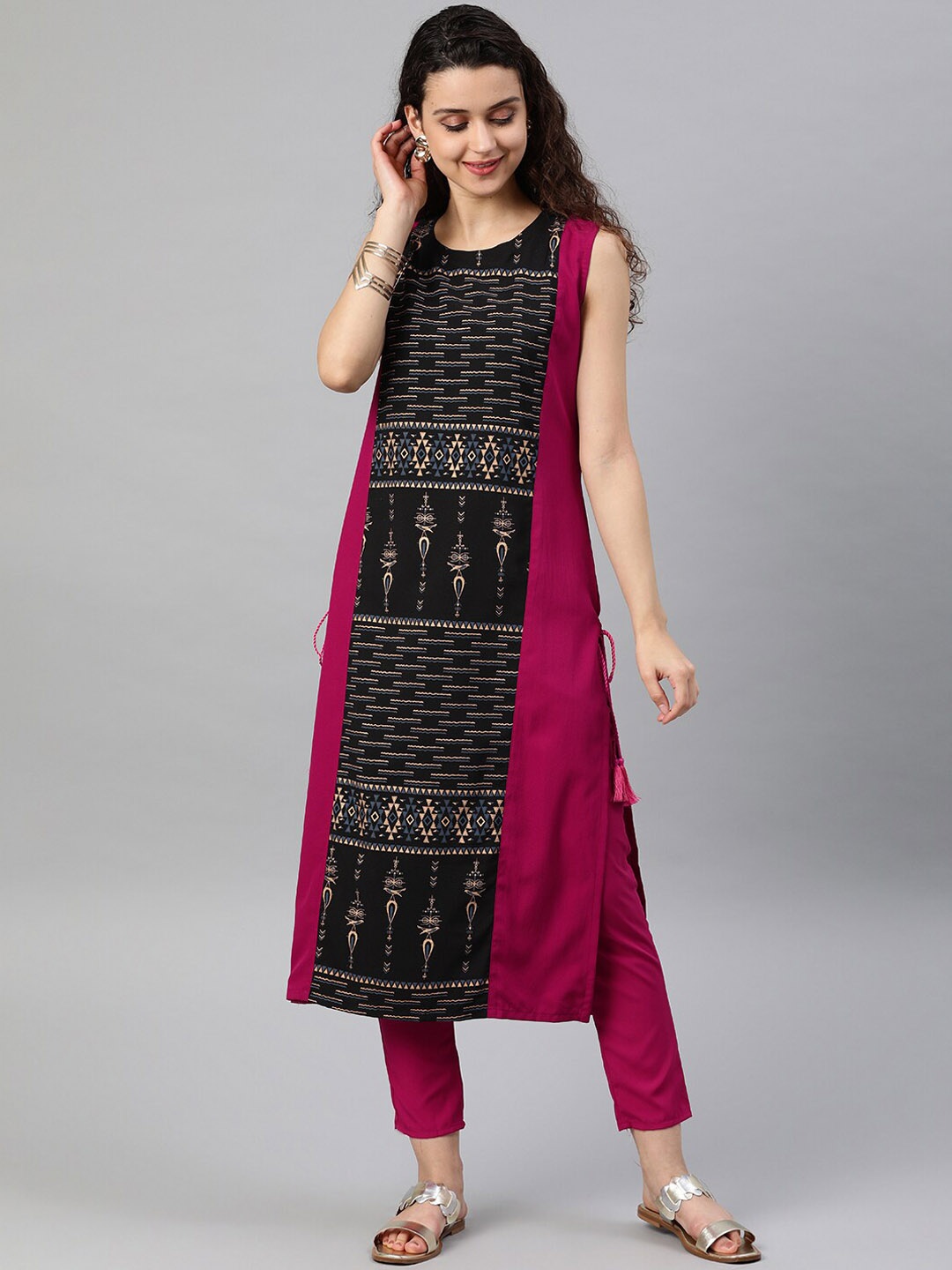 

ZIYAA Geometric Printed Regular Kurta With Trousers, Pink