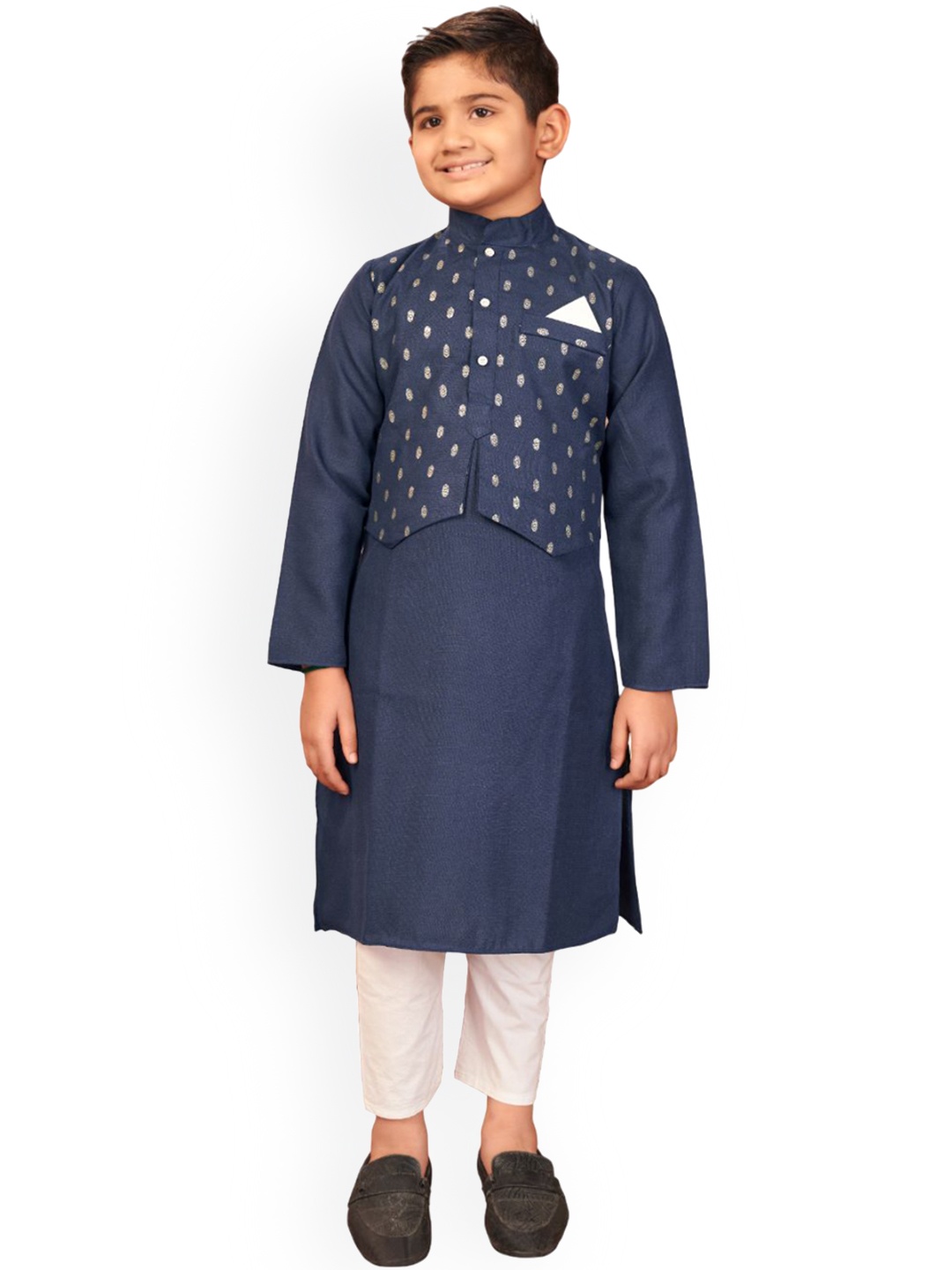 

PERFECTBLUE Boys Ethnic Motifs Woven Design Thread Work Pure Cotton Kurta With Pyjamas, Blue