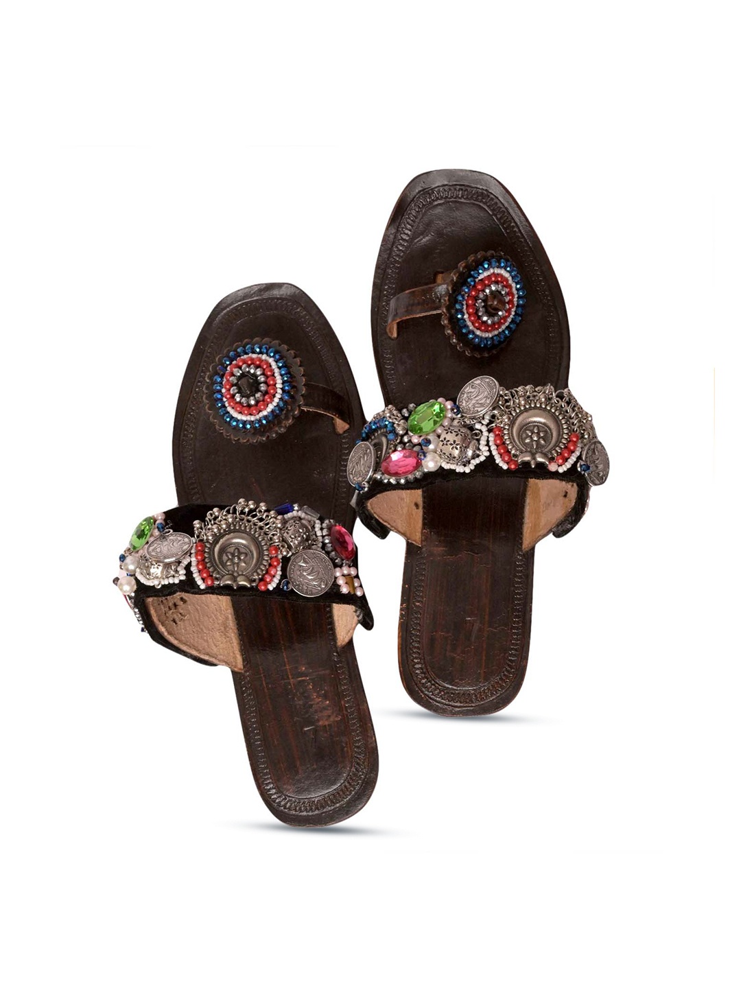 

ALL ABOUT TOE Embellished Kolhapuri One Toe Flats, Brown