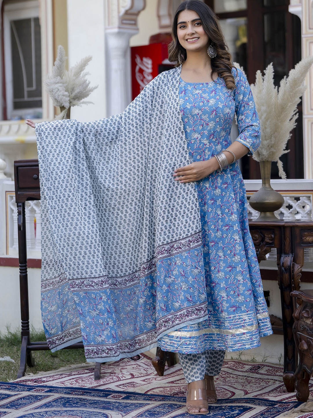 

Nayo Floral Printed Gotta Patti Anarkali Pure Cotton Kurta Set With Dupatta, Blue