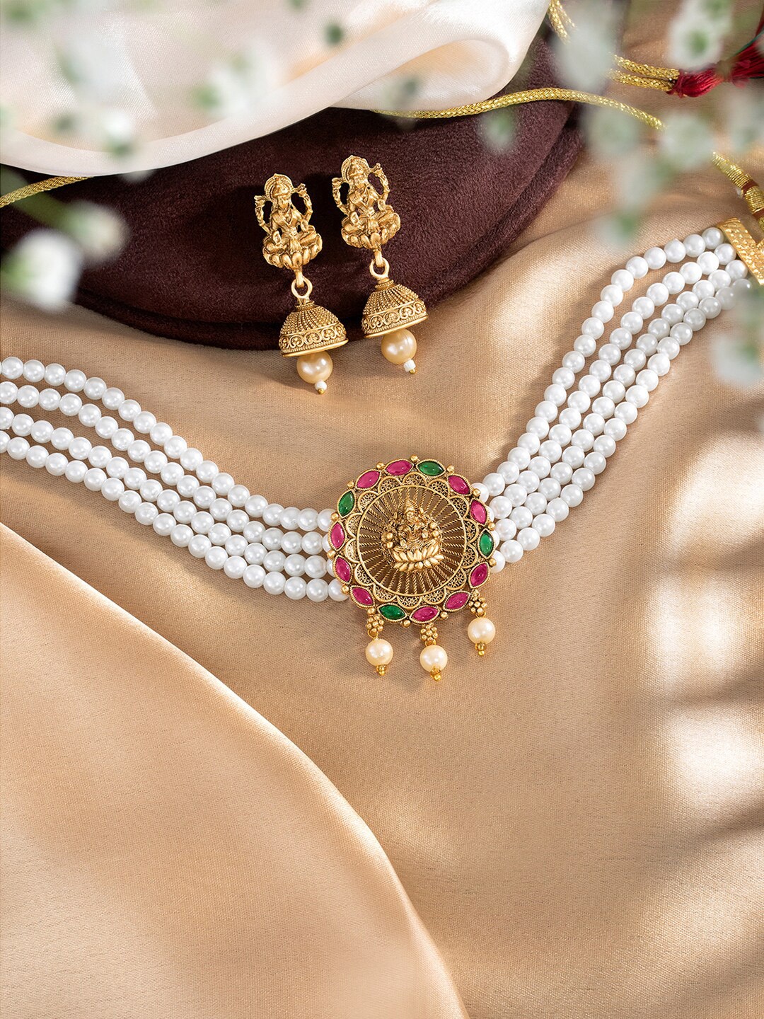 

Peora Gold Plated Stones-Studded & Beaded Necklace And Earrings