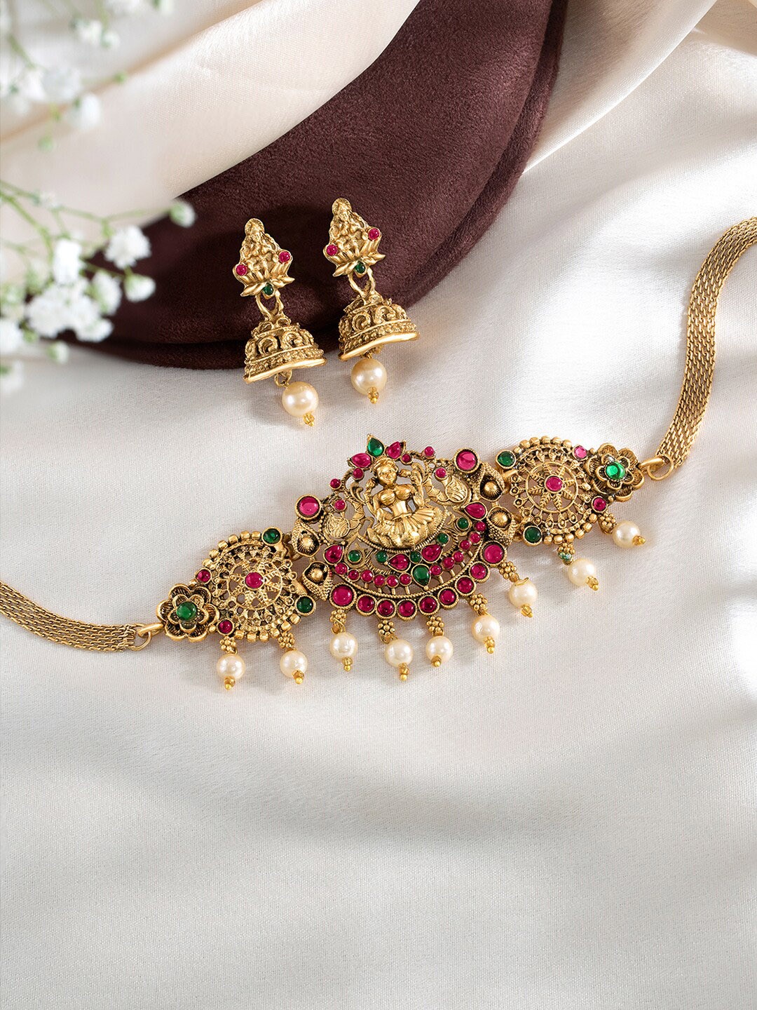 

Peora Gold Plated Stone Studded & Beaded Jewellery Set