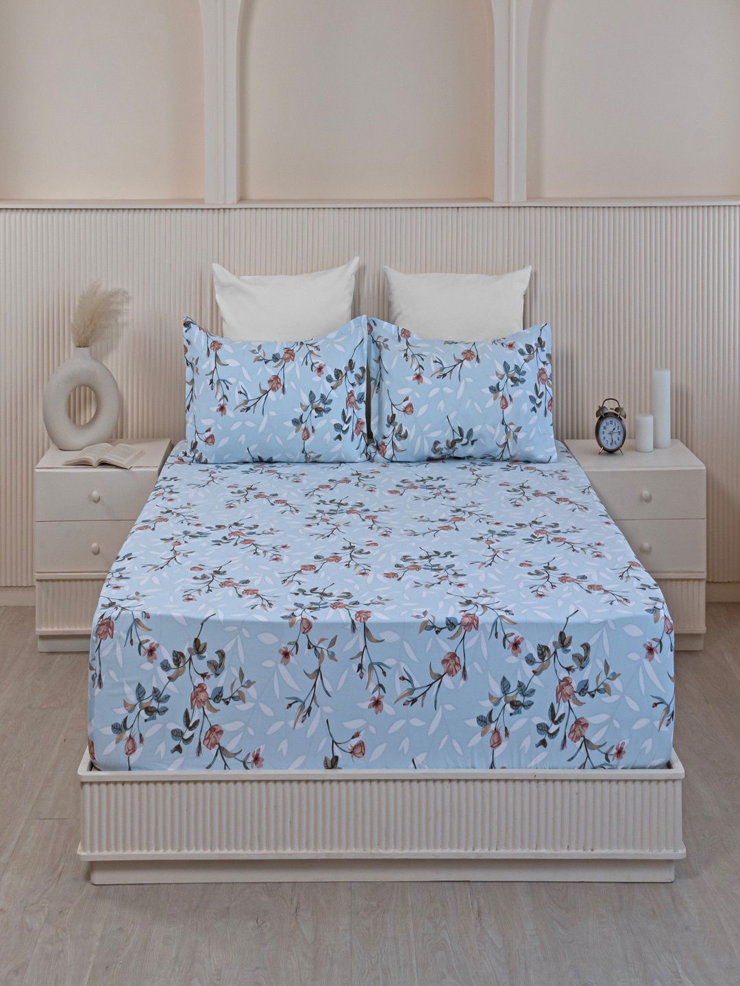 

HOMEMONDE Blue & White Printed Cotton 210 TC Fitted Single Bedsheet with 1 Pillow Cover