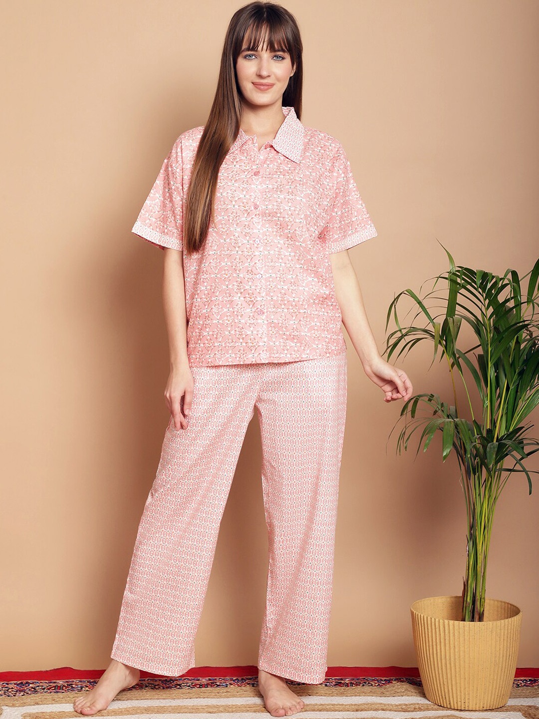 

Kanvin Geometric Printed Pure Cotton Night suit, Peach