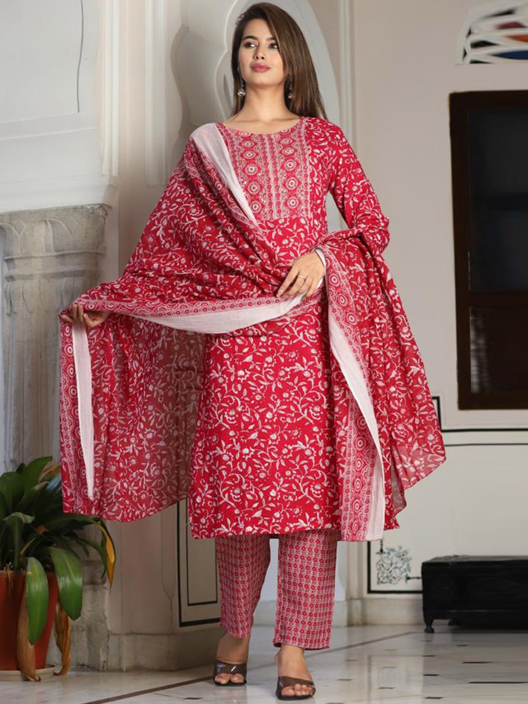 

DARVIKAA COLLECTION Floral Printed Mirror Work Kurta With Trousers & Dupatta, Red