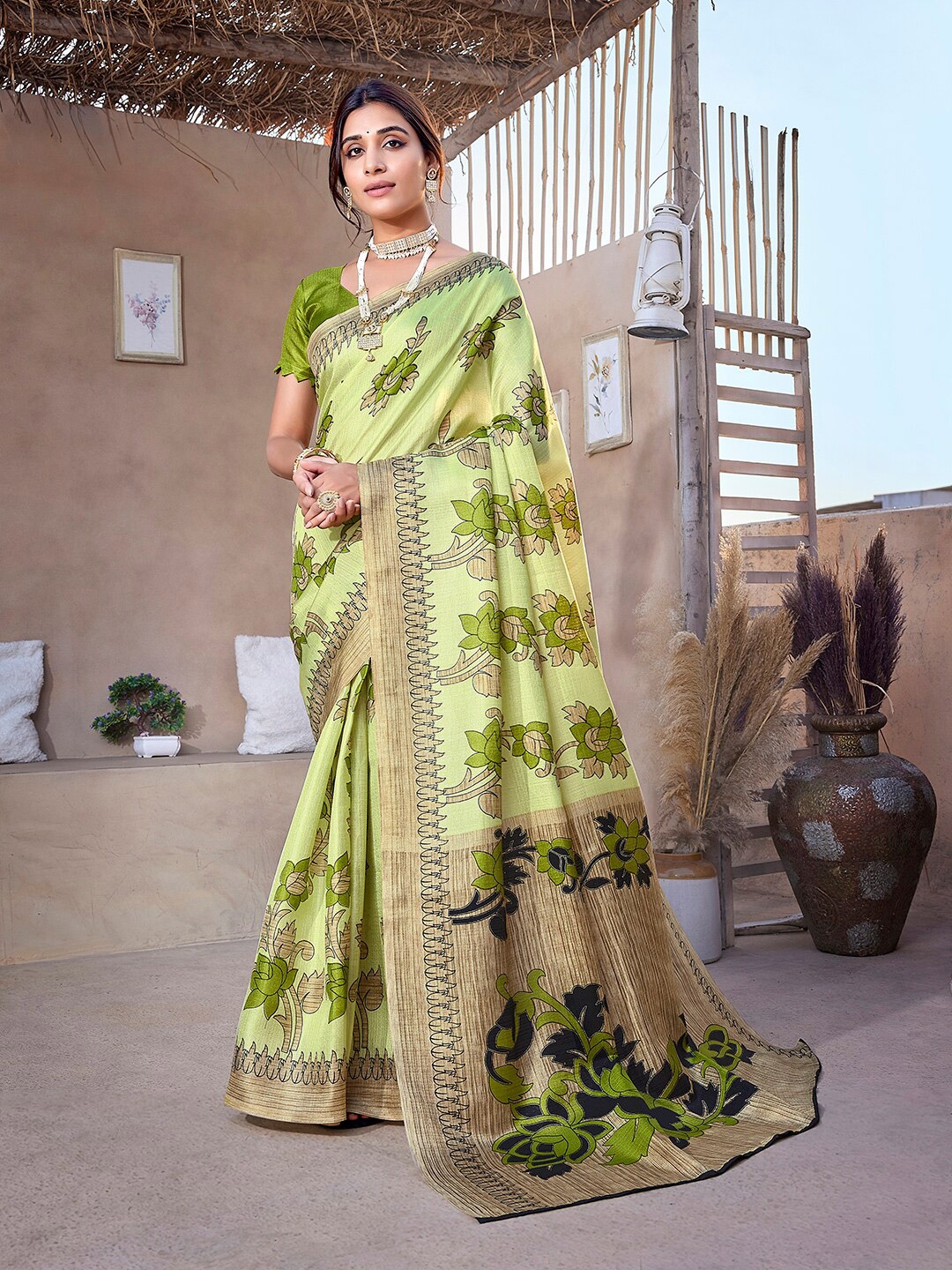 

KALINI Floral Printed Mysore Silk Saree, Green