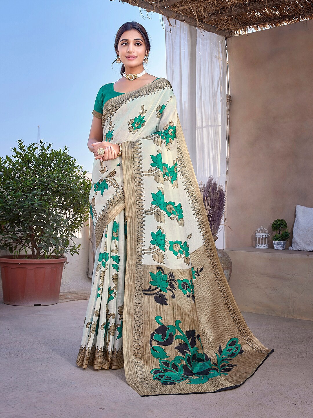 

KALINI Floral Printed Mysore Silk Saree, Green