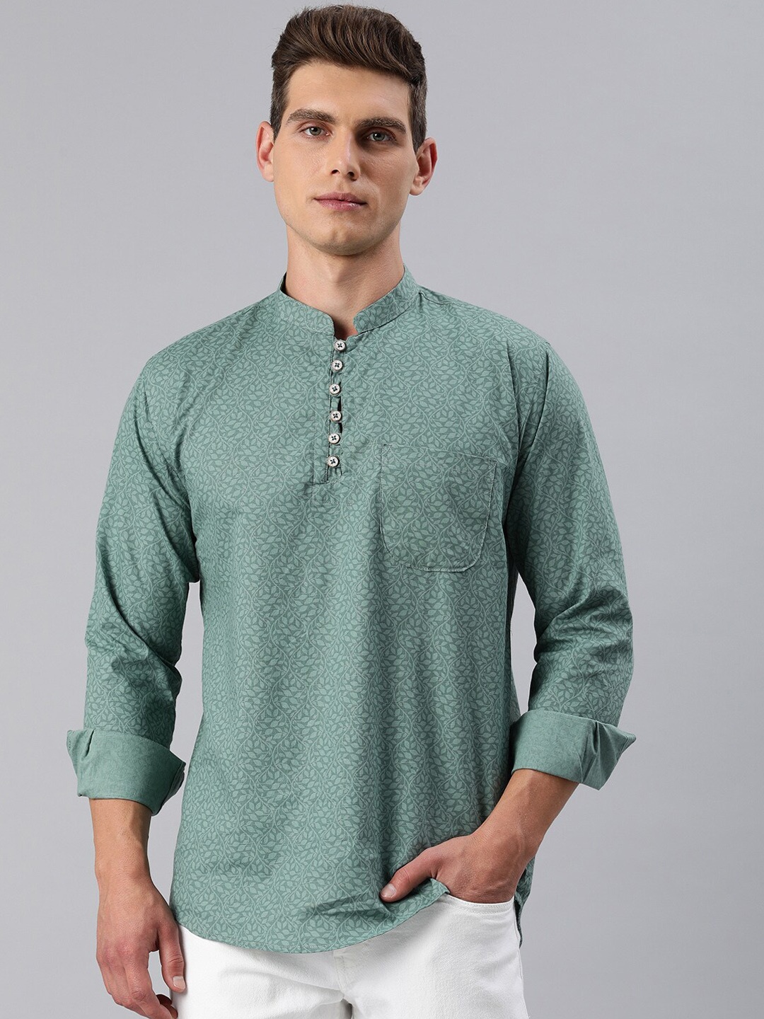 

Majestic Man Ethnic Motif Printed Mandarin Collar Slim Fit Pure Cotton Straight Kurta, Green