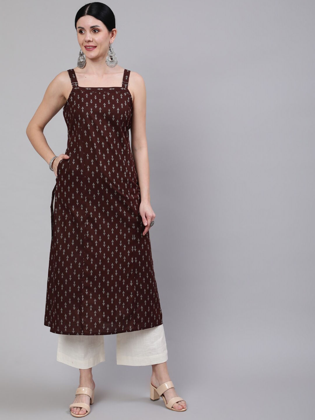 

Nayo Ethnic Motifs Printed Shoulder Straps Pure Cotton Kurta, Brown