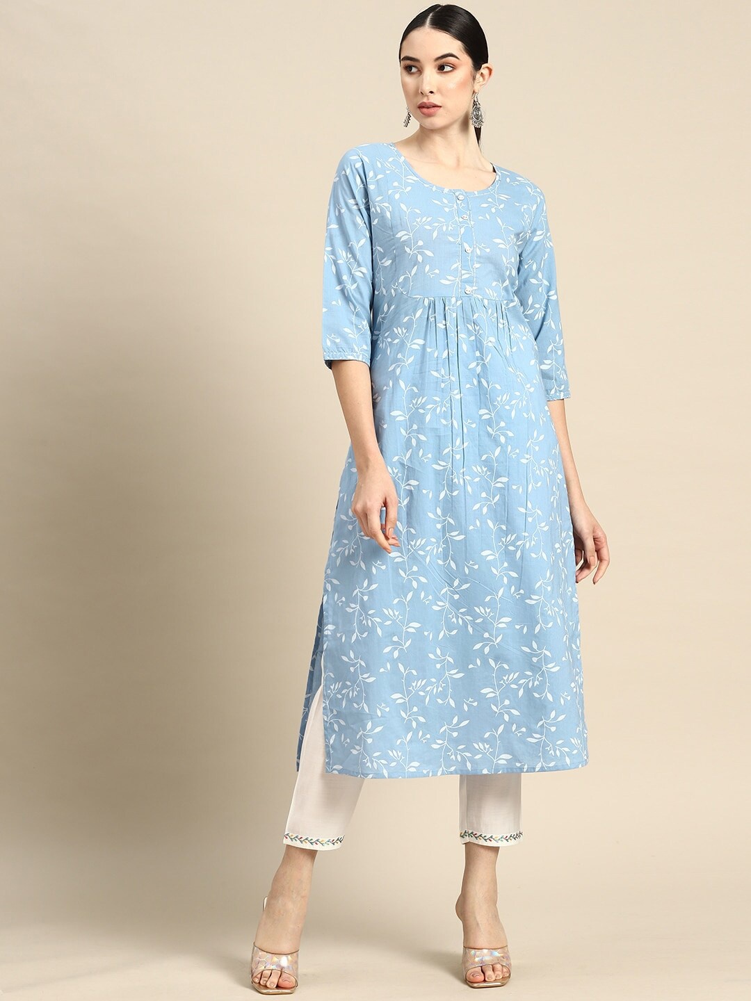 

Nayo Floral Printed Pleated Pure Cotton Straight Kurta, Blue