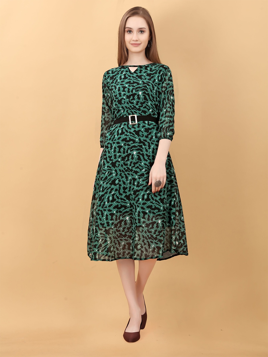 

BAESD Animal Printed Keyhole Neck Fit & Flare Dress With Belt, Green