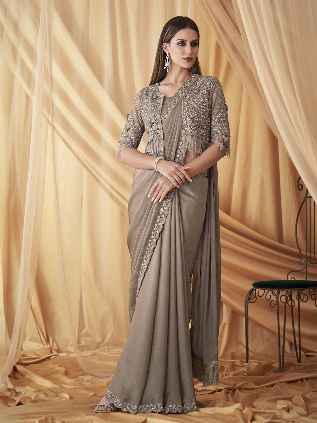 

Mitera Embroidered Saree, Grey