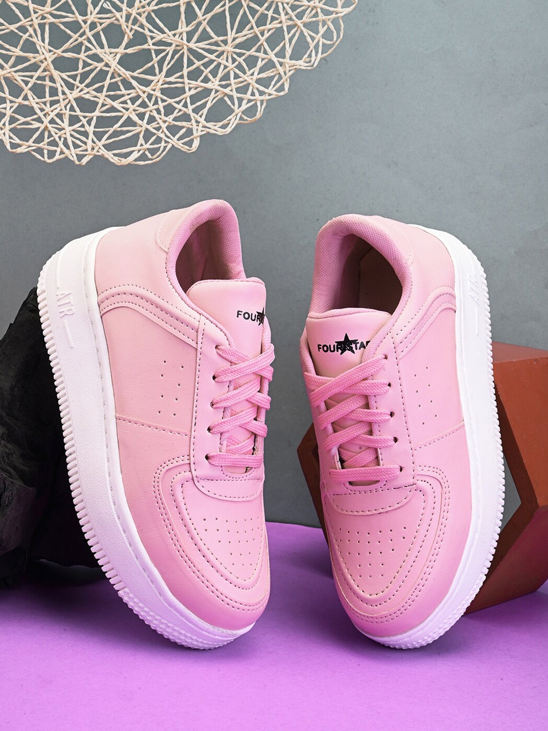 

FOUR STAR TRUCK SALES Women Contrast Sole Sneakers, Pink